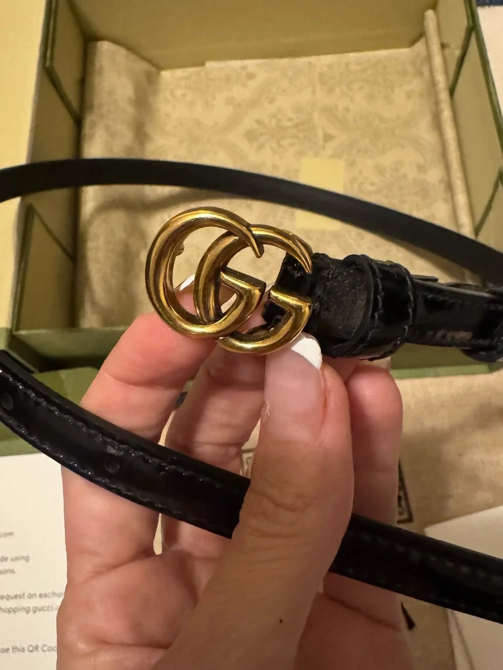 Gucci Black Leather Slim Belt (shiny) Size XS